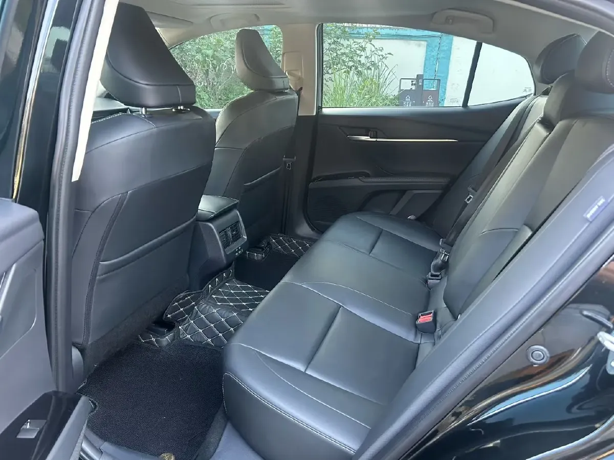 2024 Toyota Camry 2.0L 173HP L4 CVT,autocango,china used car exporter,china ev exporter,chinese used car exporter,chinese used ev exporter