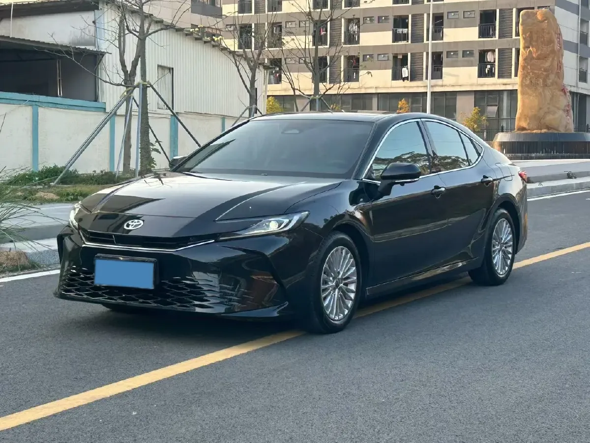 2024 Toyota Camry 2.0L 173HP L4 CVT,autocango,china used car exporter,china ev exporter,chinese used car exporter,chinese used ev exporter