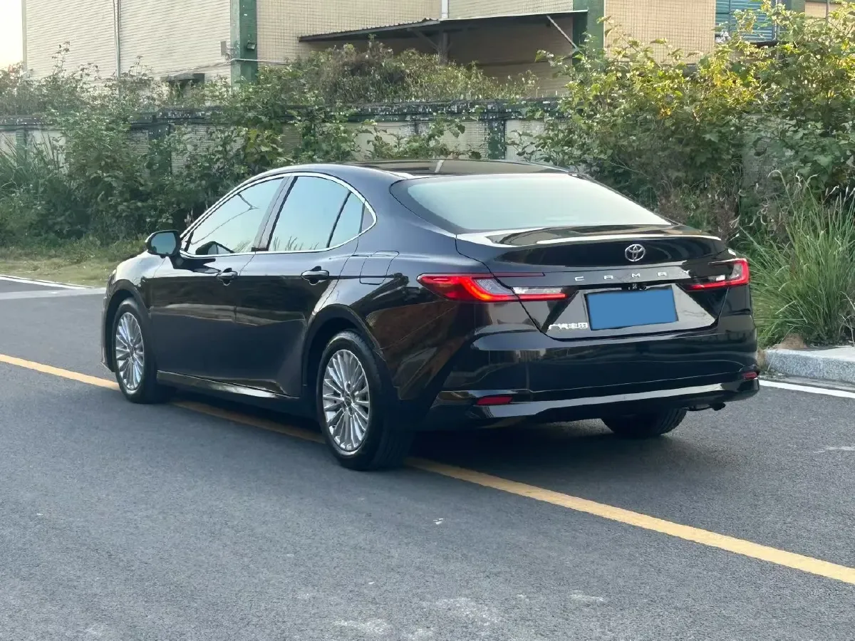 2024 Toyota Camry 2.0L 173HP L4 CVT,autocango,china used car exporter,china ev exporter,chinese used car exporter,chinese used ev exporter