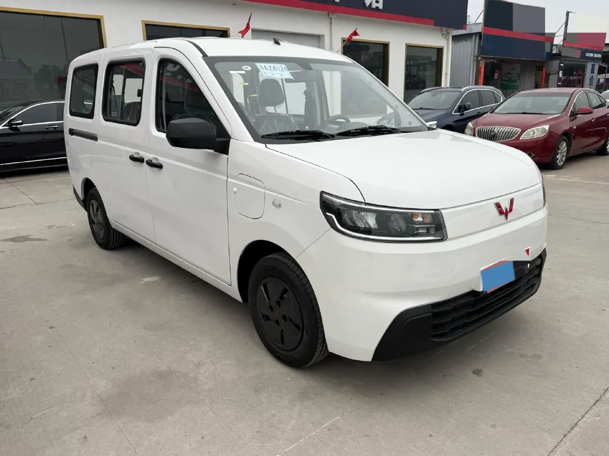 2023 WuLing RongGuang EV BEV 31.9KWH,autocango,china used car exporter,china ev exporter,chinese used car exporter,chinese used ev exporter