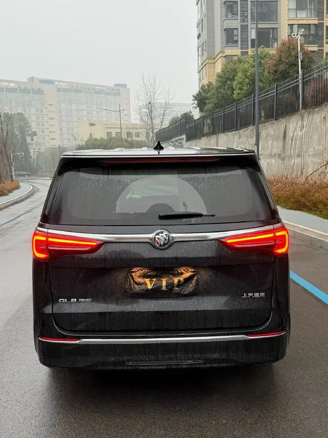 2023 Buick GL8 2.0T 237HP L4 9AT,autocango,china used car exporter,china ev exporter,chinese used car exporter,chinese used ev exporter