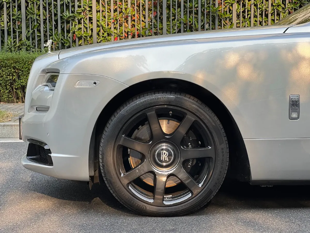 2018 Rolls-Royce Dawn 6.6T 571HP V12 8AT,autocango,china used car exporter,china ev exporter,chinese used car exporter,chinese used ev exporter