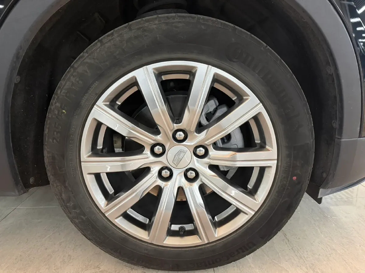 2022 Cadillac XT4 2.0T 237HP L4 9AT,autocango,china used car exporter,china ev exporter,chinese used car exporter,chinese used ev exporter