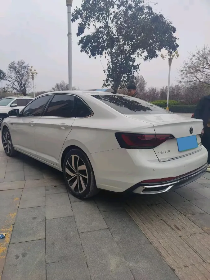 2023 Volkswagen Sagitar 1.5T 160HP L4 7DCT,autocango,china used car exporter,china ev exporter,chinese used car exporter,chinese used ev exporter
