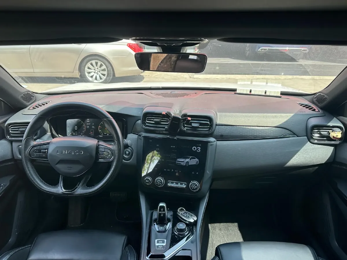 2022 LYNK&CO 03 1.5T 180HP L3 7DCT,autocango,china used car exporter,china ev exporter,chinese used car exporter,chinese used ev exporter