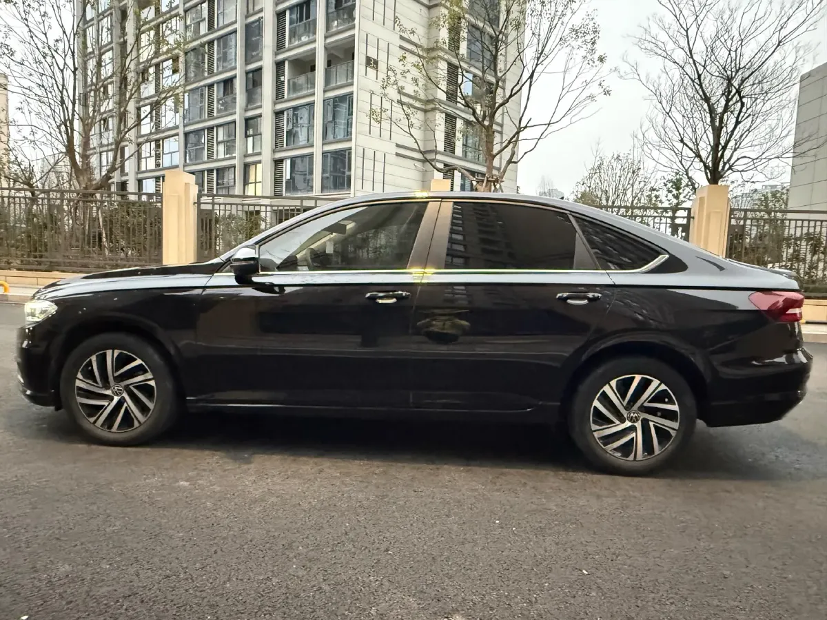 2022 Volkswagen Sagitar 1.2T 116HP L4 7DCT,autocango,china used car exporter,china ev exporter,chinese used car exporter,chinese used ev exporter