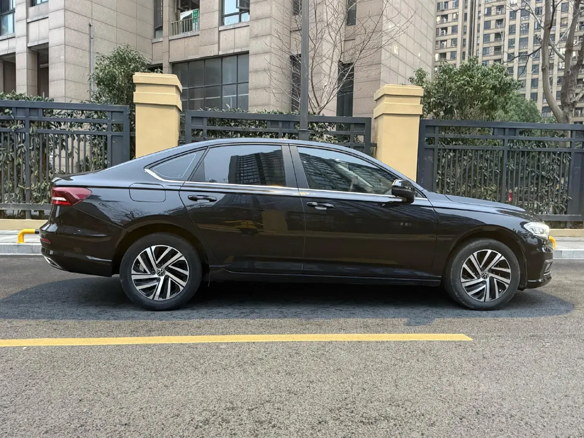 2022 Volkswagen Sagitar 1.2T 116HP L4 7DCT,autocango,china used car exporter,china ev exporter,chinese used car exporter,chinese used ev exporter