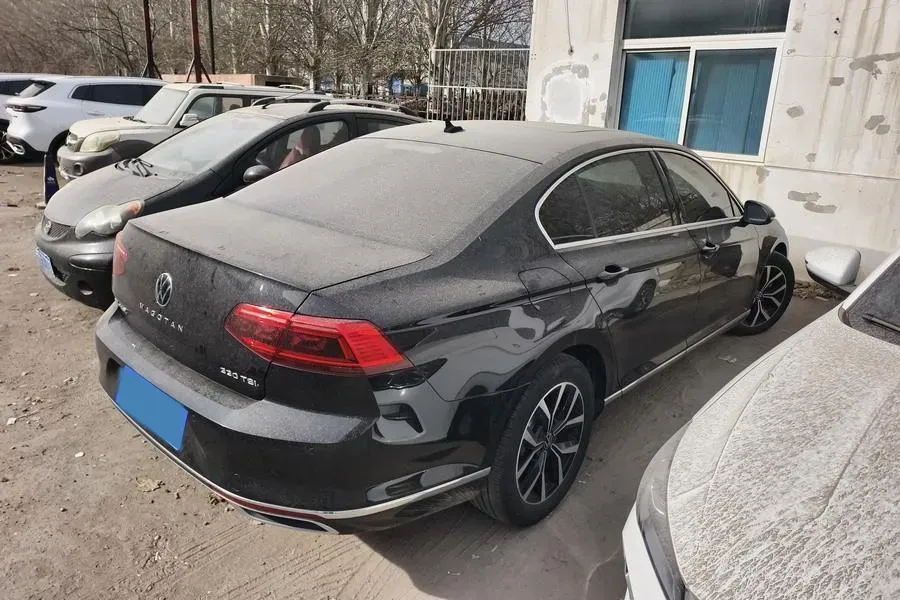 2020 Volkswagen Magotan 2.0T 186HP L4 7DCT,autocango,china used car exporter,china ev exporter,chinese used car exporter,chinese used ev exporter