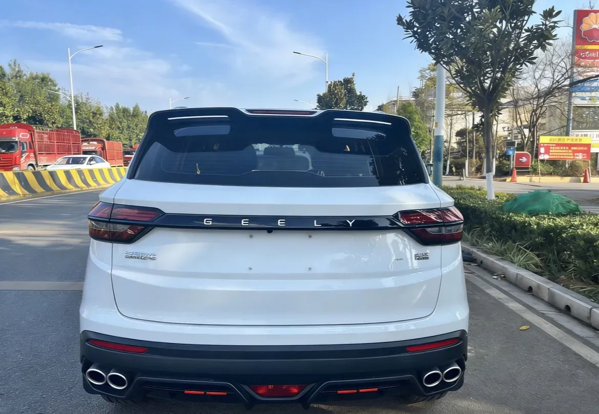 2024 Geely Coolray 1.5T 181HP L4 7DCT,autocango,china used car exporter,china ev exporter,chinese used car exporter,chinese used ev exporter