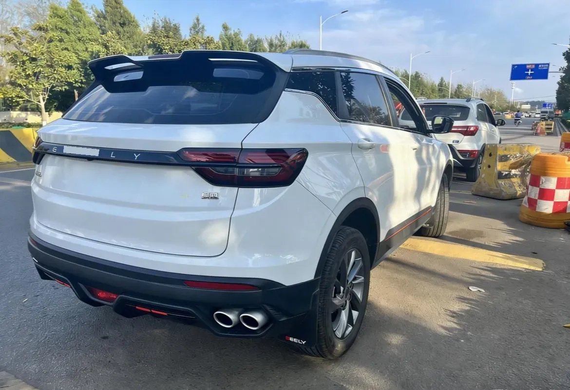 2024 Geely Coolray 1.5T 181HP L4 7DCT,autocango,china used car exporter,china ev exporter,chinese used car exporter,chinese used ev exporter