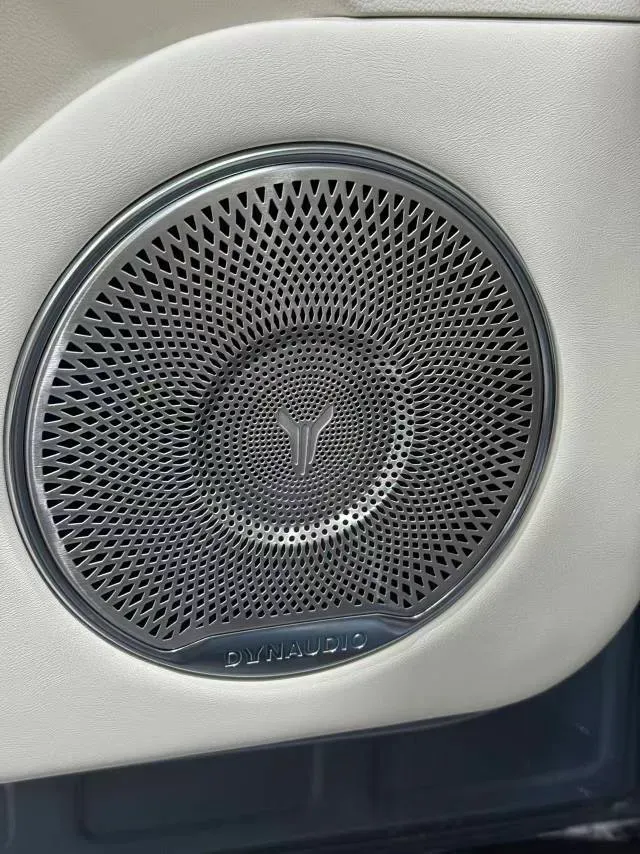 2021 Voyah FREE Range Extended 109HP REEV 33KWH,autocango,china used car exporter,china ev exporter,chinese used car exporter,chinese used ev exporter