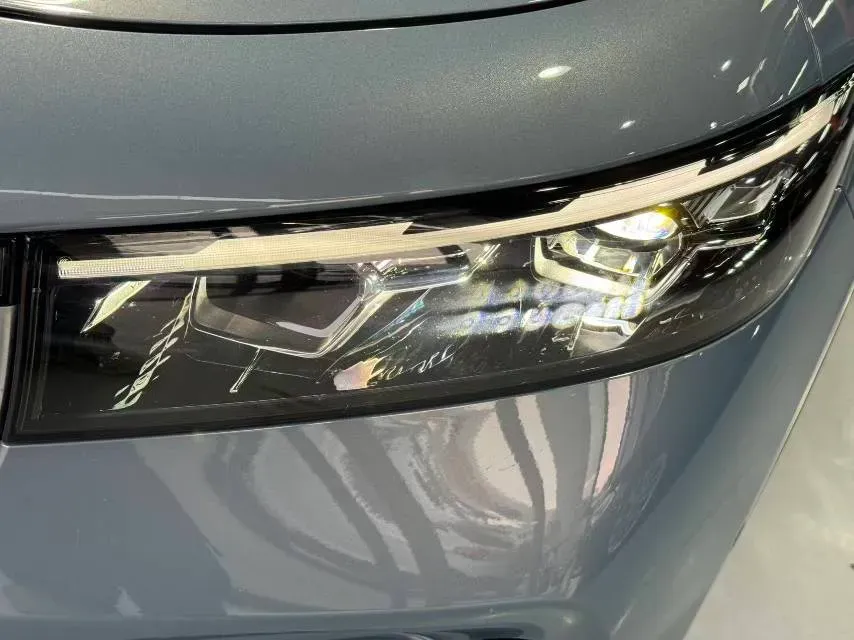 2021 Voyah FREE Range Extended 109HP REEV 33KWH,autocango,china used car exporter,china ev exporter,chinese used car exporter,chinese used ev exporter