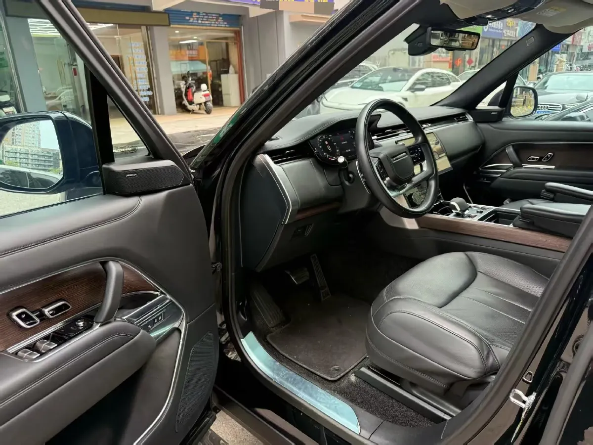 2023 Land Rover Range Rover 3.0T 360HP L6 8AT,autocango,china used car exporter,china ev exporter,chinese used car exporter,chinese used ev exporter