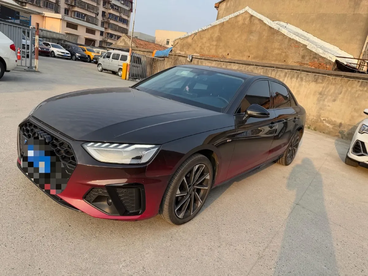 2022 Audi A4L 2.0T 190HP L4 7DCT,autocango,china used car exporter,china ev exporter,chinese used car exporter,chinese used ev exporter