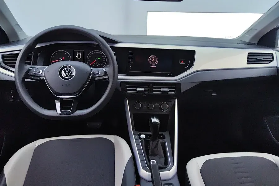 2021 Haval H6 1.5T 169HP L4 7DCT,autocango,china used car exporter,china ev exporter,chinese used car exporter,chinese used ev exporter