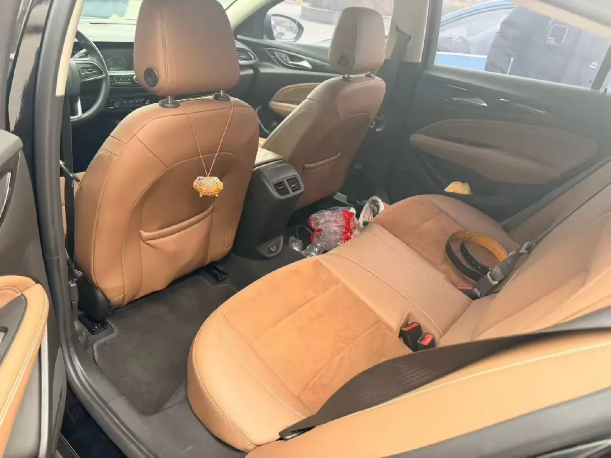 2022 Buick Regal 2.0T 237HP L4 9AT,autocango,china used car exporter,china ev exporter,chinese used car exporter,chinese used ev exporter