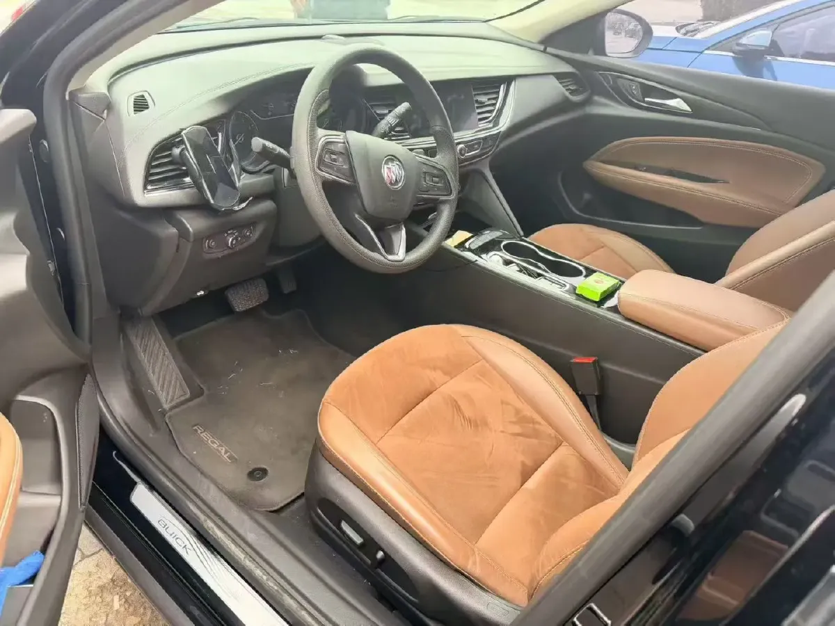 2022 Buick Regal 2.0T 237HP L4 9AT,autocango,china used car exporter,china ev exporter,chinese used car exporter,chinese used ev exporter