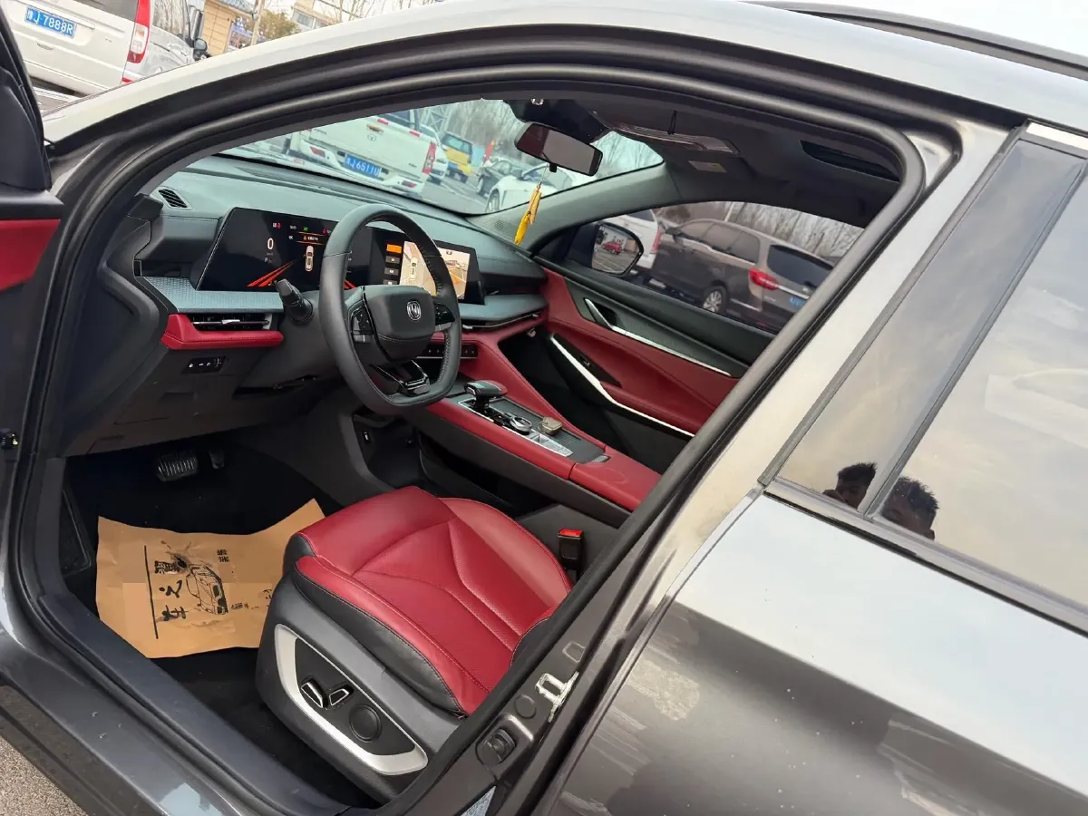 2022 ChangAn CS75 Plus 1.5T 188HP L4 8AT,autocango,china used car exporter,china ev exporter,chinese used car exporter,chinese used ev exporter