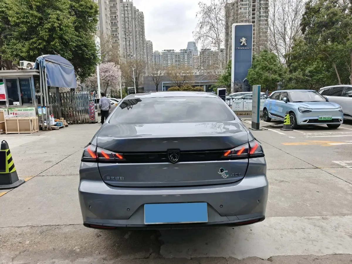 2022 Peugeot 408 1.6T 170HP L4 6AT,autocango,china used car exporter,china ev exporter,chinese used car exporter,chinese used ev exporter