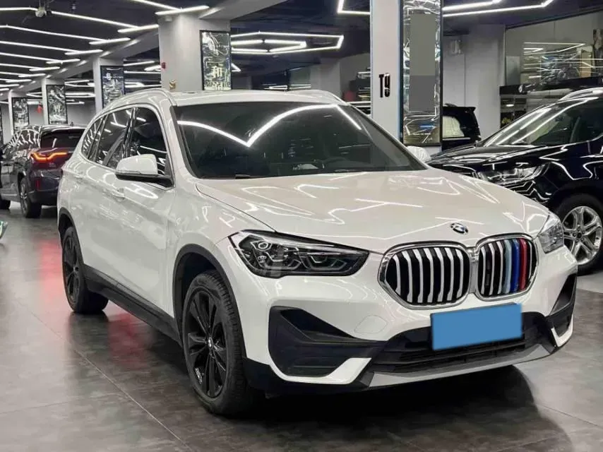 2021 BMW X1 1.5T 140HP L3 7DCT,autocango,china used car exporter,china ev exporter,chinese used car exporter,chinese used ev exporter
