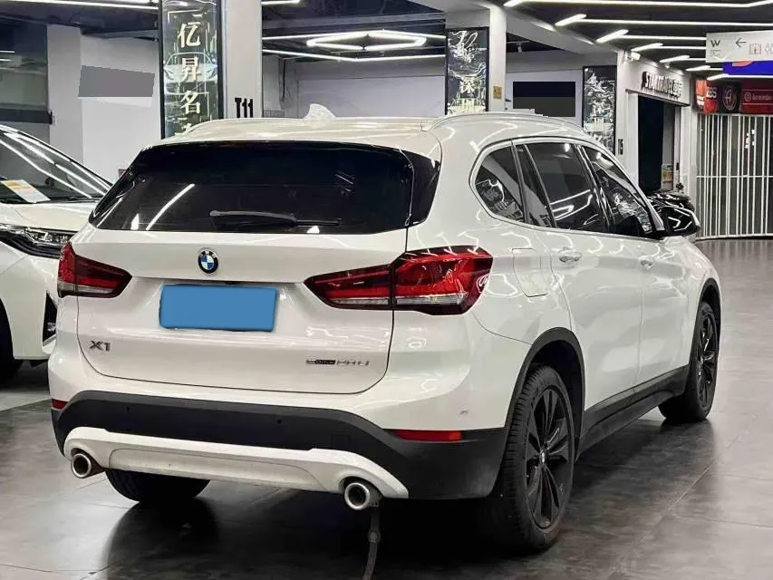 2021 BMW X1 1.5T 140HP L3 7DCT,autocango,china used car exporter,china ev exporter,chinese used car exporter,chinese used ev exporter