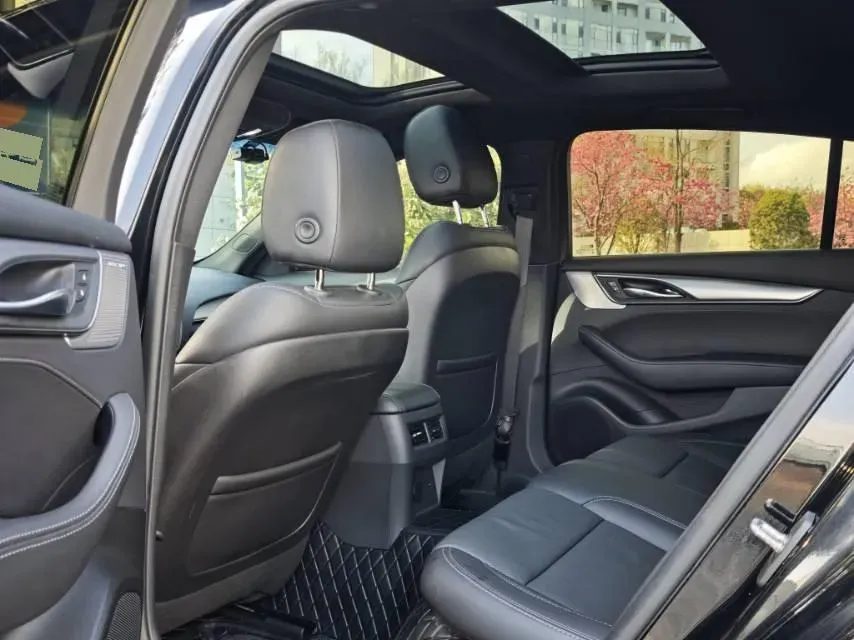 2022 Cadillac CT5 2.0T 237HP L4 10AT,autocango,china used car exporter,china ev exporter,chinese used car exporter,chinese used ev exporter