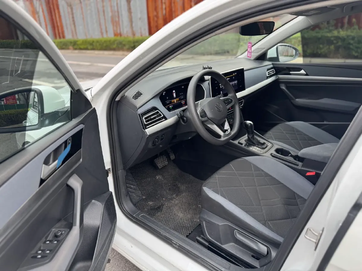 2023 Volkswagen Lavida 1.5L 110HP L4 6AT,autocango,china used car exporter,china ev exporter,chinese used car exporter,chinese used ev exporter