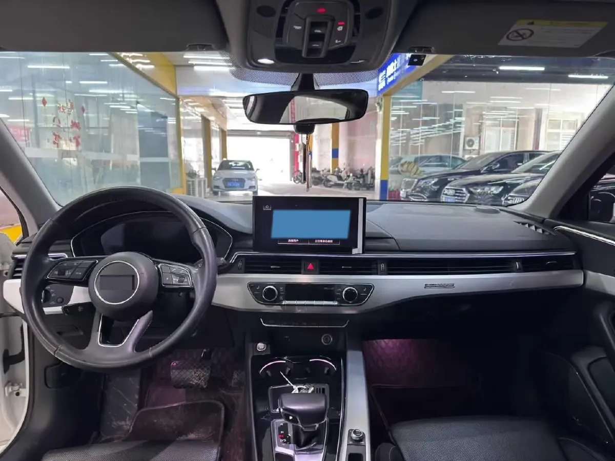 2020 Audi A4L 2.0T 190HP L4 7DCT,autocango,china used car exporter,china ev exporter,chinese used car exporter,chinese used ev exporter