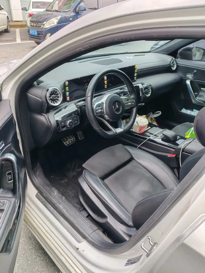 2022 Mercedes-Benz A Class 1.3T 163HP L4 7DCT,autocango,china used car exporter,china ev exporter,chinese used car exporter,chinese used ev exporter