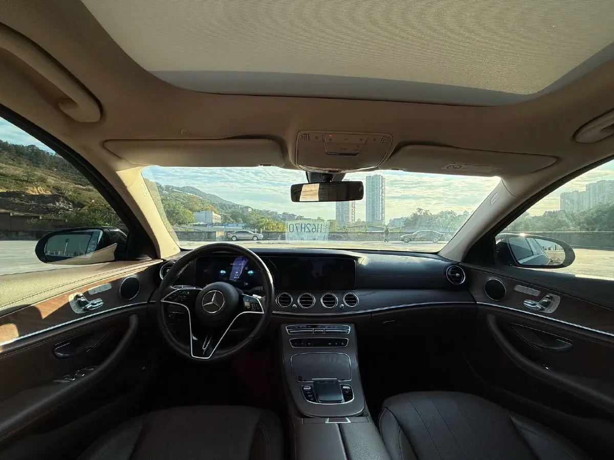 2021 Mercedes-Benz E Class 2.0T 258HP L4 9AT,autocango,china used car exporter,china ev exporter,chinese used car exporter,chinese used ev exporter