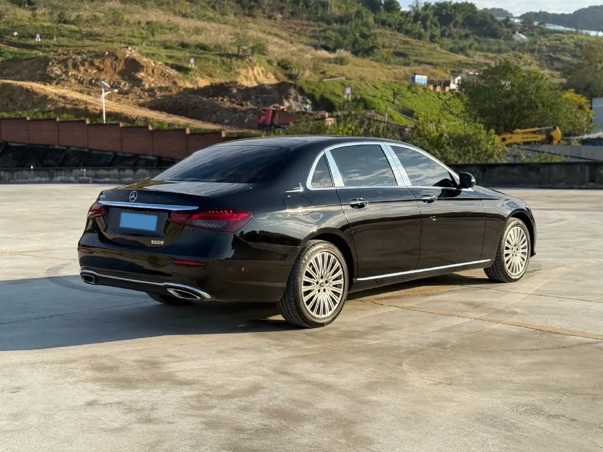2021 Mercedes-Benz E Class 2.0T 258HP L4 9AT,autocango,china used car exporter,china ev exporter,chinese used car exporter,chinese used ev exporter