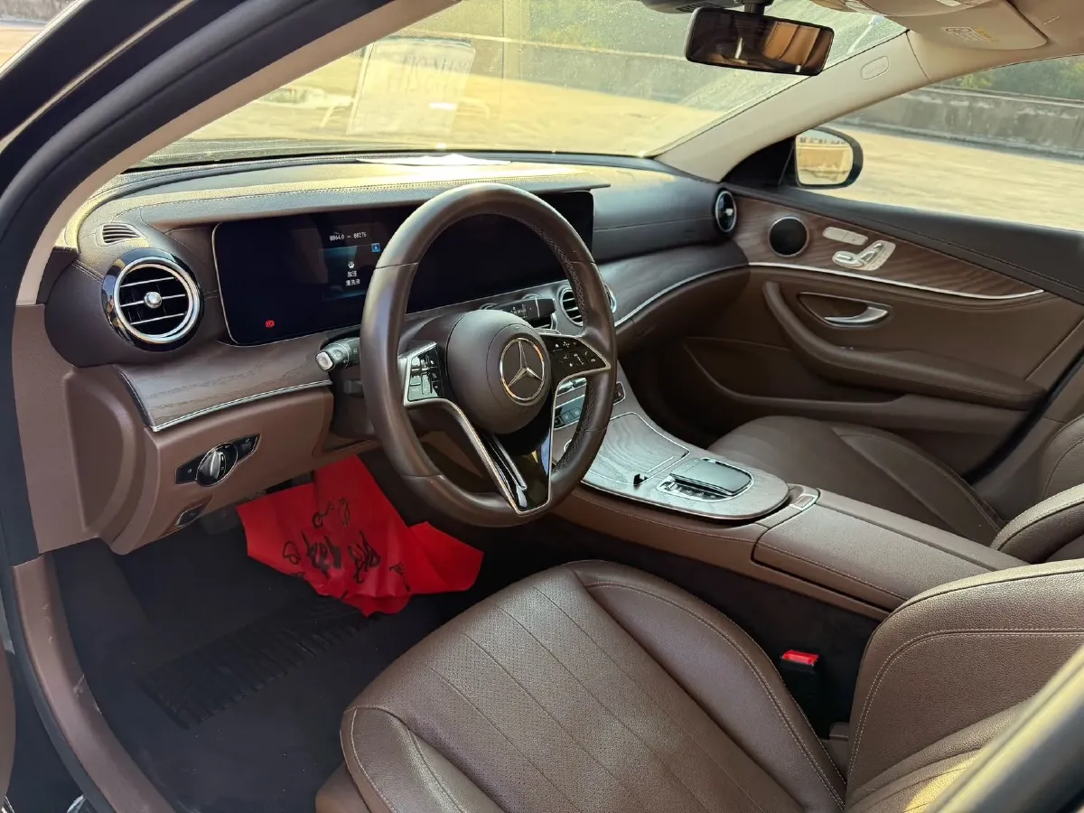 2021 Mercedes-Benz E Class 2.0T 258HP L4 9AT,autocango,china used car exporter,china ev exporter,chinese used car exporter,chinese used ev exporter