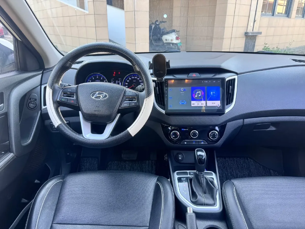 2017 Hyundai ix25 1.6L 125HP L4 6AT,autocango,china used car exporter,china ev exporter,chinese used car exporter,chinese used ev exporter