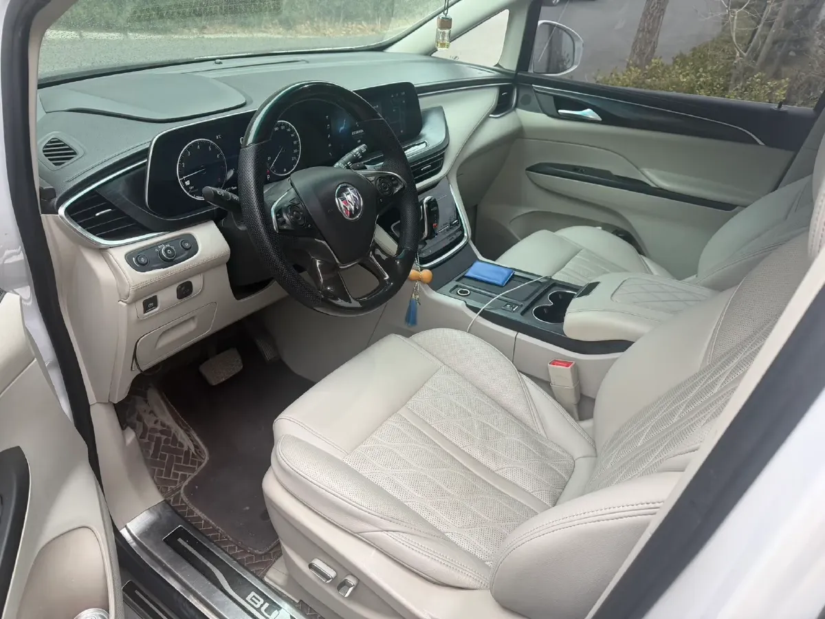 2020 Buick GL8 2.0T 237HP L4 9AT,autocango,china used car exporter,china ev exporter,chinese used car exporter,chinese used ev exporter