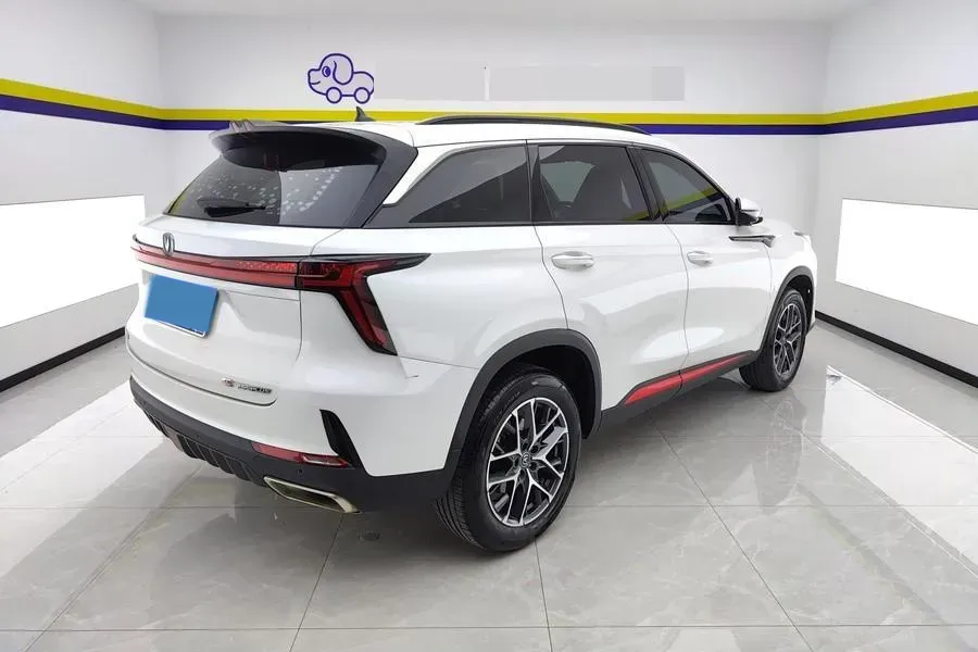 2022 ChangAn CS75 Plus 1.5T 188HP L4 8AT,autocango,china used car exporter,china ev exporter,chinese used car exporter,chinese used ev exporter