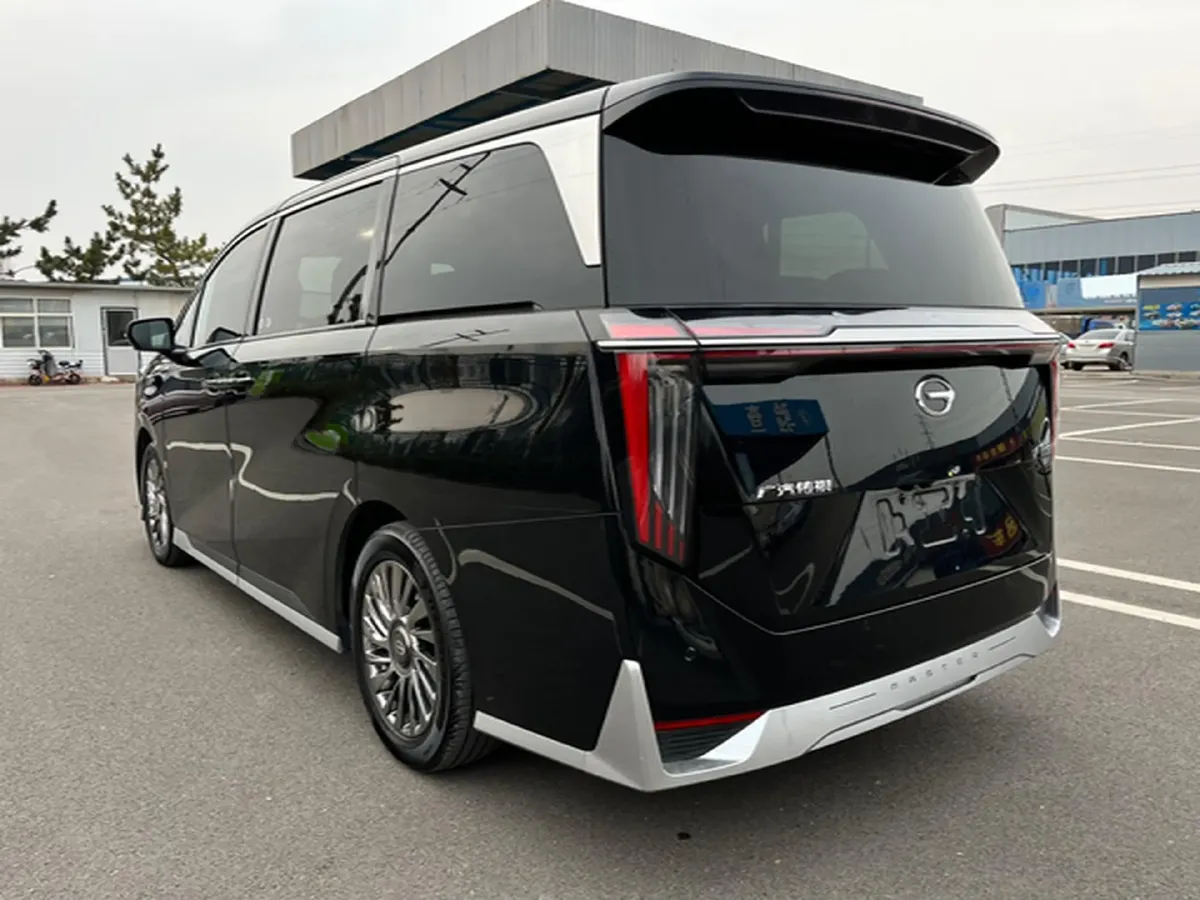 2023 GAC Trumpchi M8 2.0T 252HP L4 8AT,autocango,china used car exporter,china ev exporter,chinese used car exporter,chinese used ev exporter