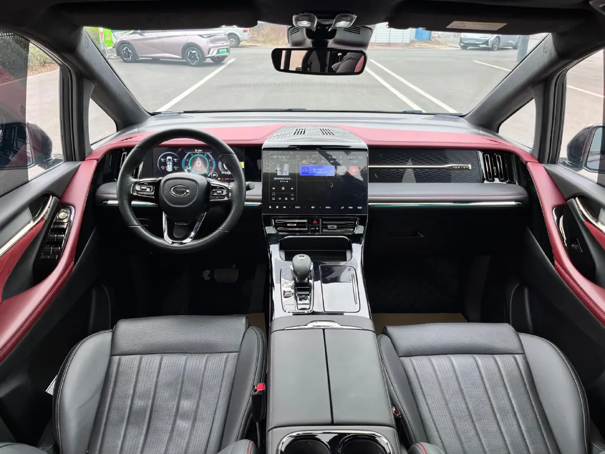 2023 GAC Trumpchi M8 2.0T 252HP L4 8AT,autocango,china used car exporter,china ev exporter,chinese used car exporter,chinese used ev exporter