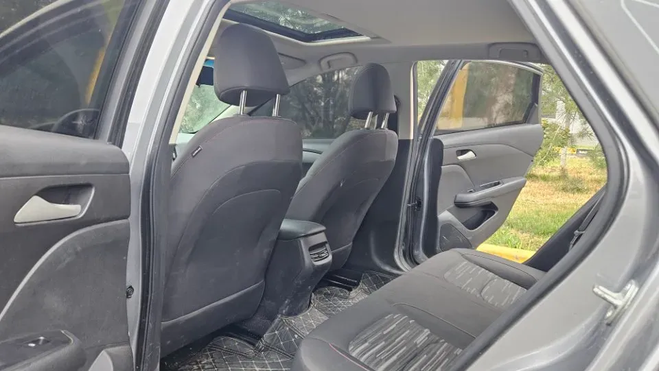 2019 Chevrolet Monza 1.0T 125HP L3 6DCT,autocango,china used car exporter,china ev exporter,chinese used car exporter,chinese used ev exporter