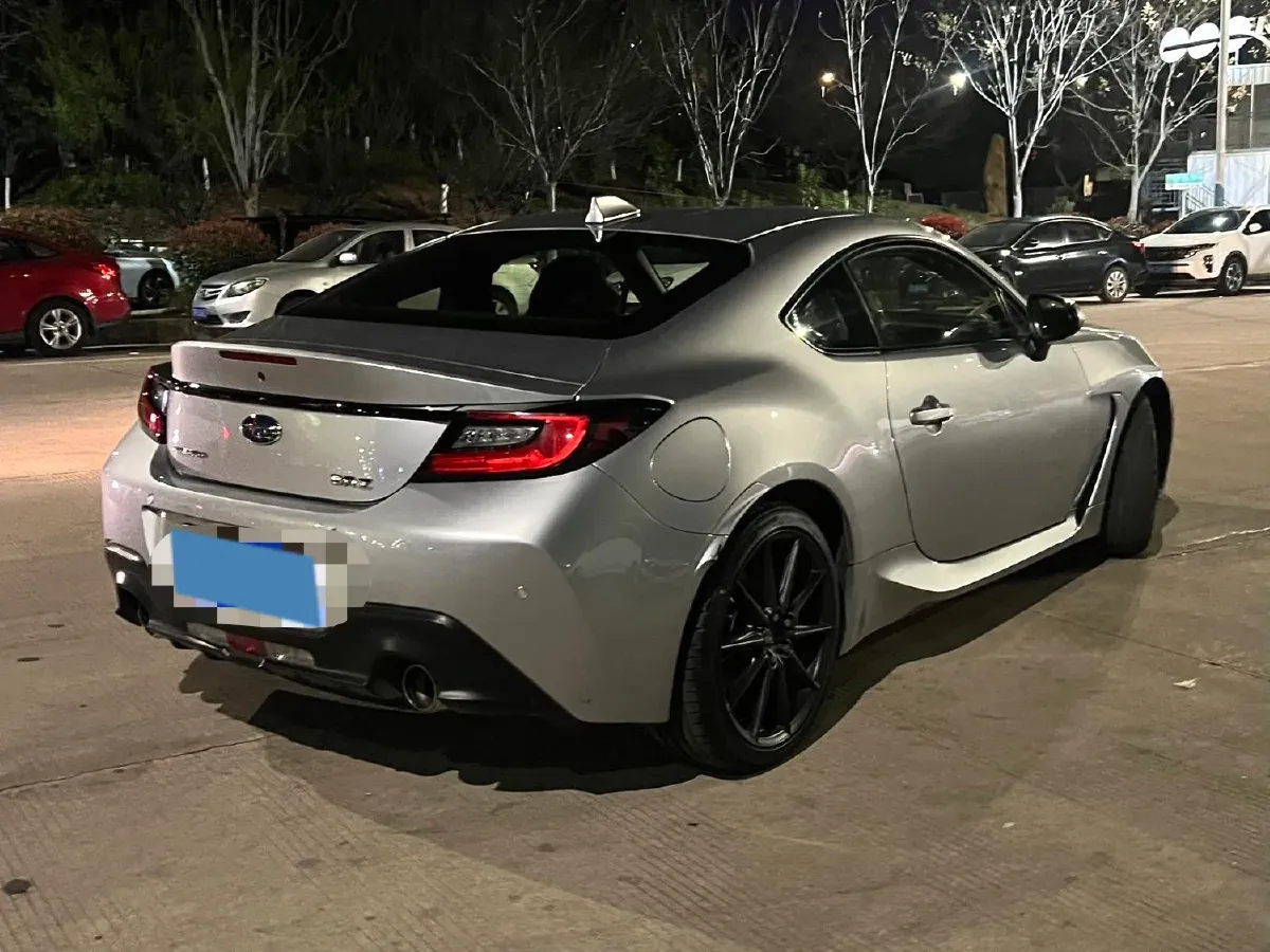 2022 Subaru BRZ 2.4L 234HP H4 6MT,autocango,china used car exporter,china ev exporter,chinese used car exporter,chinese used ev exporter