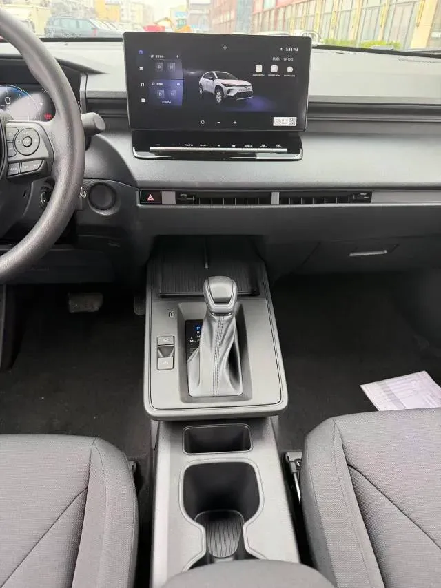 2026 Toyota Corolla Cross 2.0L 171HP L4 CVT,autocango,china used car exporter,china ev exporter,chinese used car exporter,chinese used ev exporter