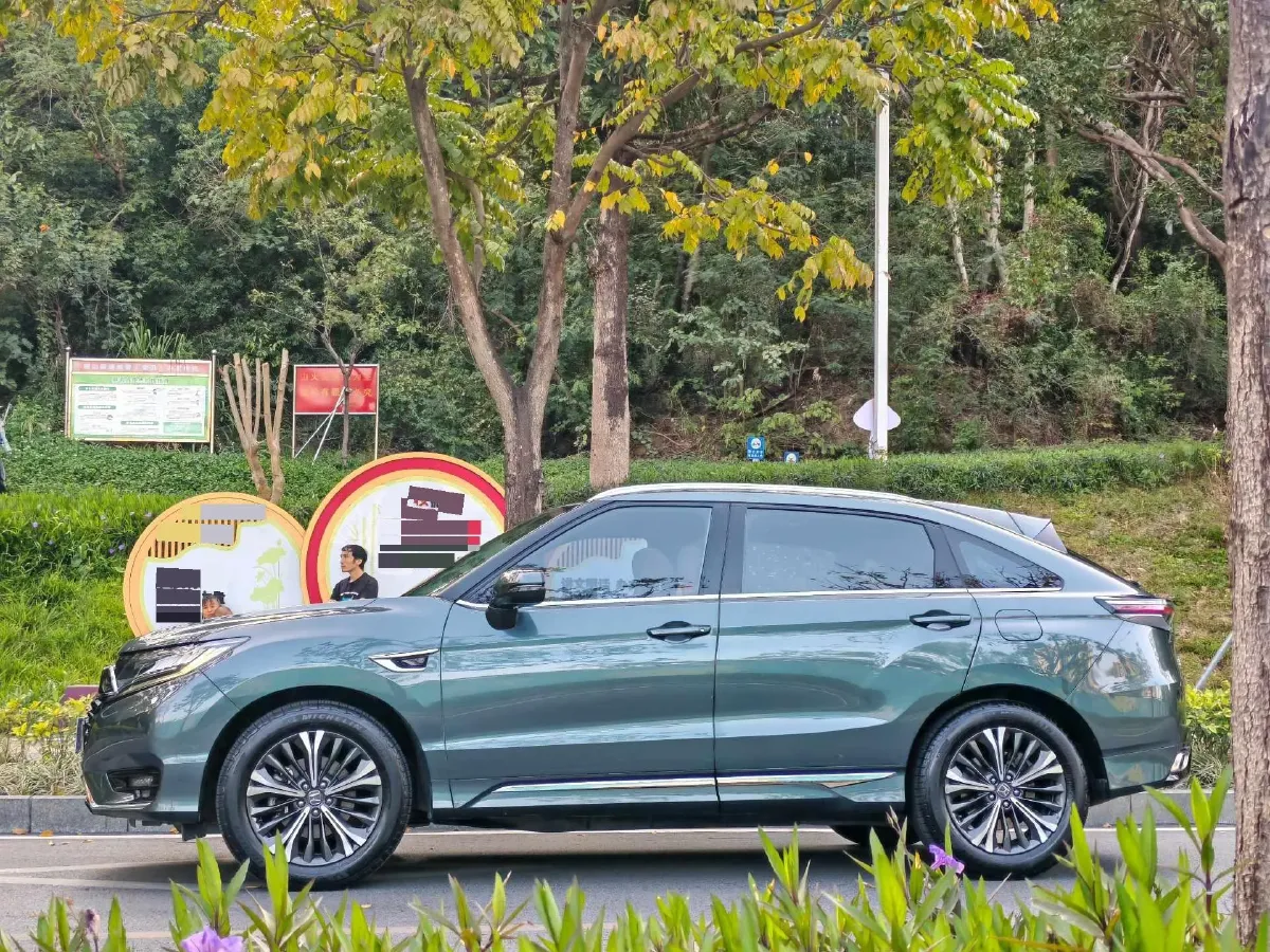 2020 Honda UR-V 2.0T 272HP L4 9AT,autocango,china used car exporter,china ev exporter,chinese used car exporter,chinese used ev exporter