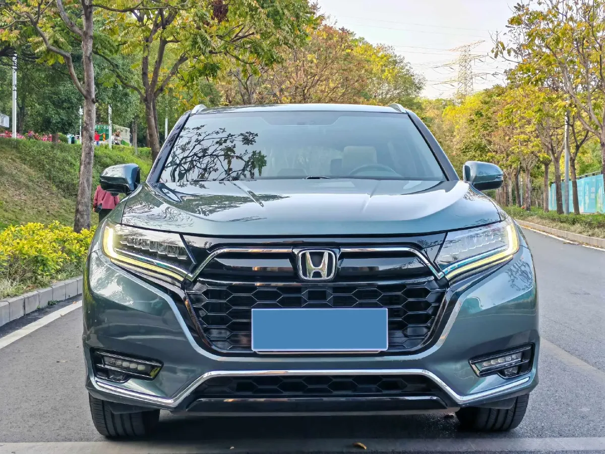 2020 Honda UR-V 2.0T 272HP L4 9AT,autocango,china used car exporter,china ev exporter,chinese used car exporter,chinese used ev exporter