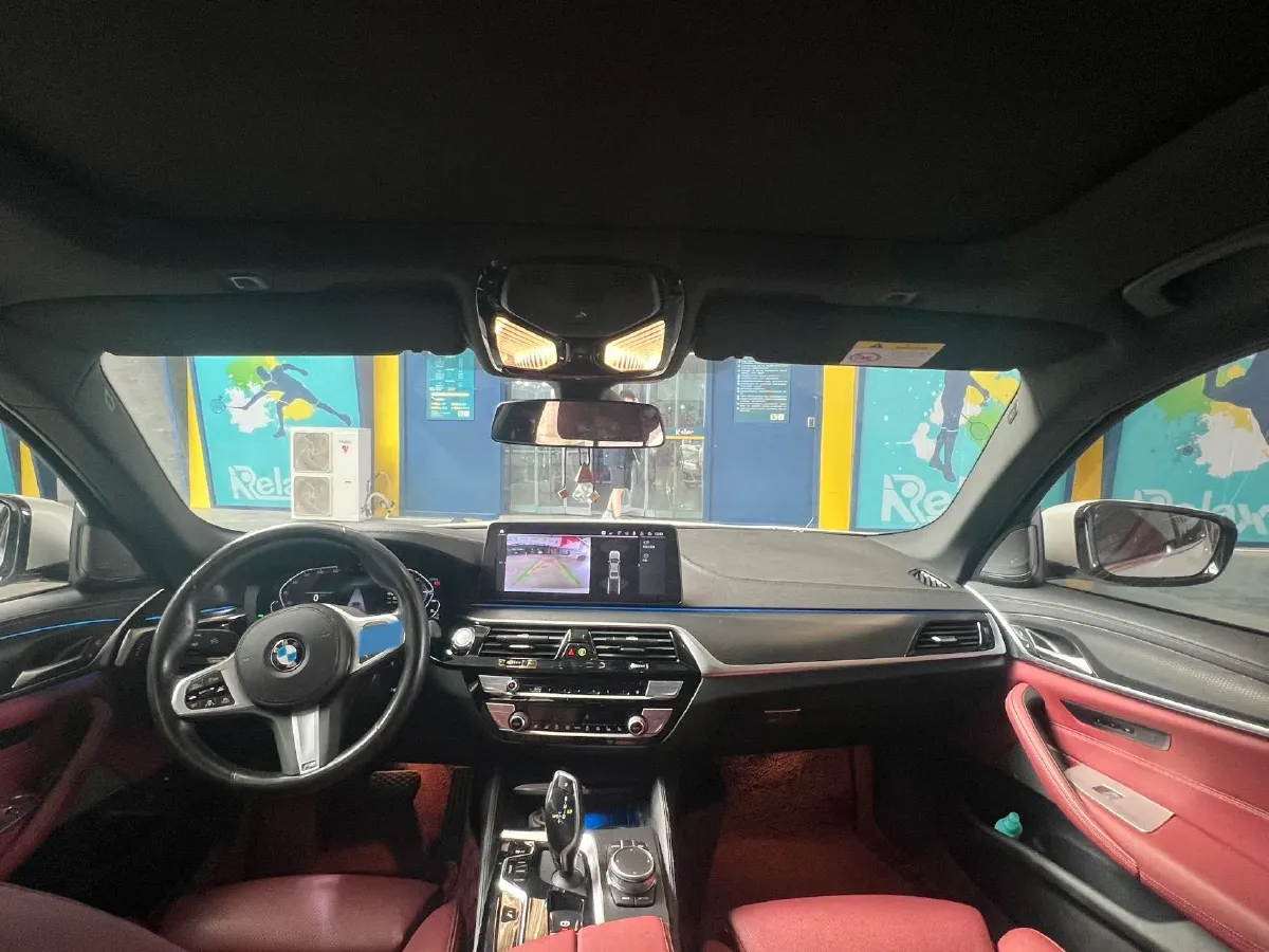 2021 BMW 5 Series 2.0T 184HP L4 8AT PHEV 17.7KWH,autocango,china used car exporter,china ev exporter,chinese used car exporter,chinese used ev exporter