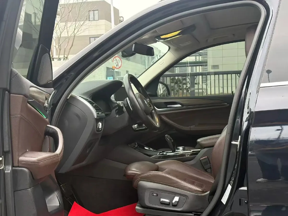 2020 BMW X3 2.0T 224HP L4 8AT,autocango,china used car exporter,china ev exporter,chinese used car exporter,chinese used ev exporter