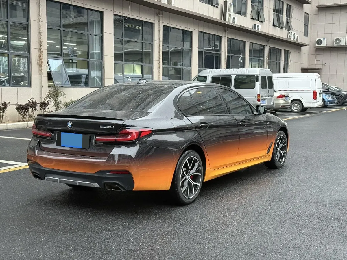 2021 BMW 5 Series 2.0T 184HP L4 8AT,autocango,china used car exporter,china ev exporter,chinese used car exporter,chinese used ev exporter