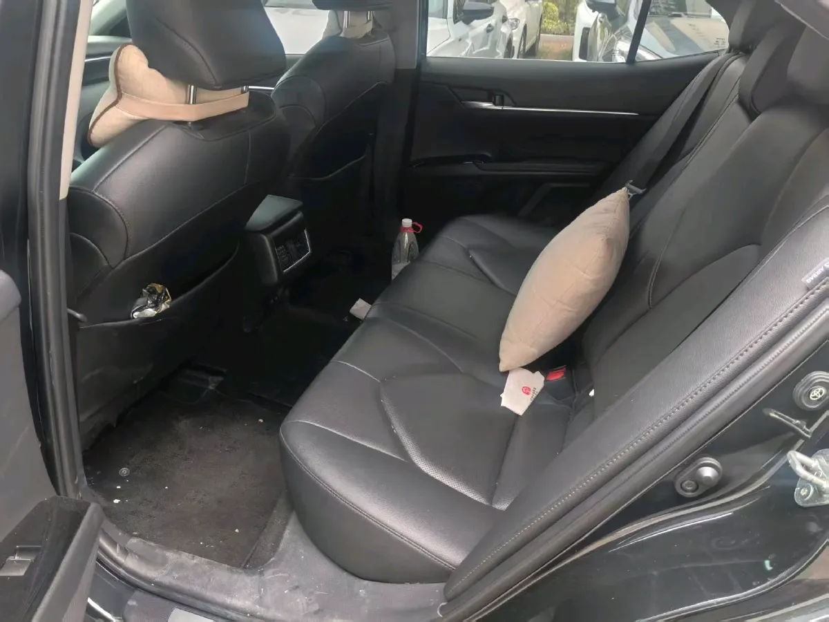 2023 Toyota Camry 2.5L 207HP L4 8AT,autocango,china used car exporter,china ev exporter,chinese used car exporter,chinese used ev exporter