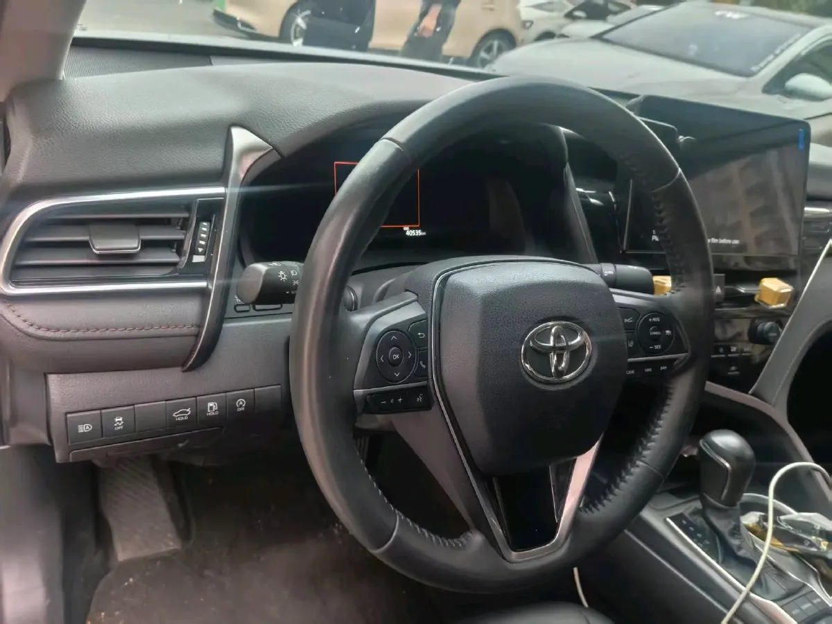 2023 Toyota Camry 2.5L 207HP L4 8AT,autocango,china used car exporter,china ev exporter,chinese used car exporter,chinese used ev exporter