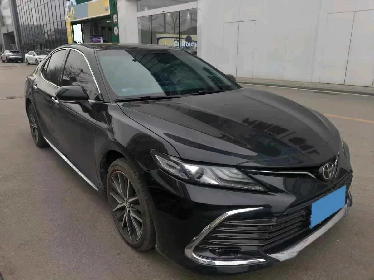 2023 Toyota Camry 2.5L 207HP L4 8AT,autocango,china used car exporter,china ev exporter,chinese used car exporter,chinese used ev exporter