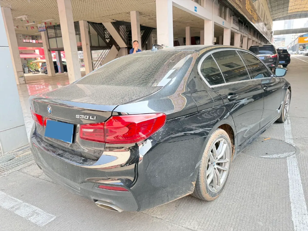 2020 BMW 5 Series 2.0T 184HP L4 8AT,autocango,china used car exporter,china ev exporter,chinese used car exporter,chinese used ev exporter