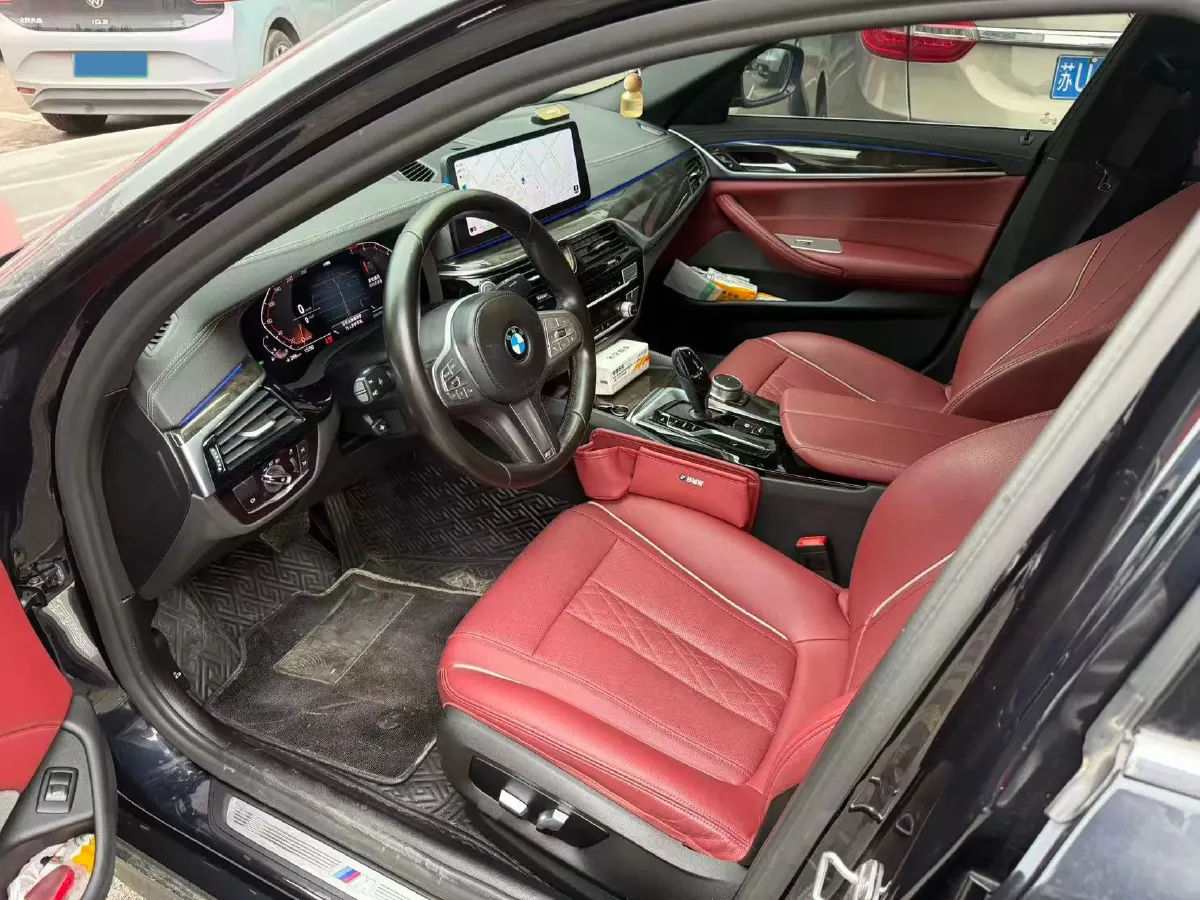 2022 BMW 5 Series 2.0T 184HP L4 8AT,autocango,china used car exporter,china ev exporter,chinese used car exporter,chinese used ev exporter